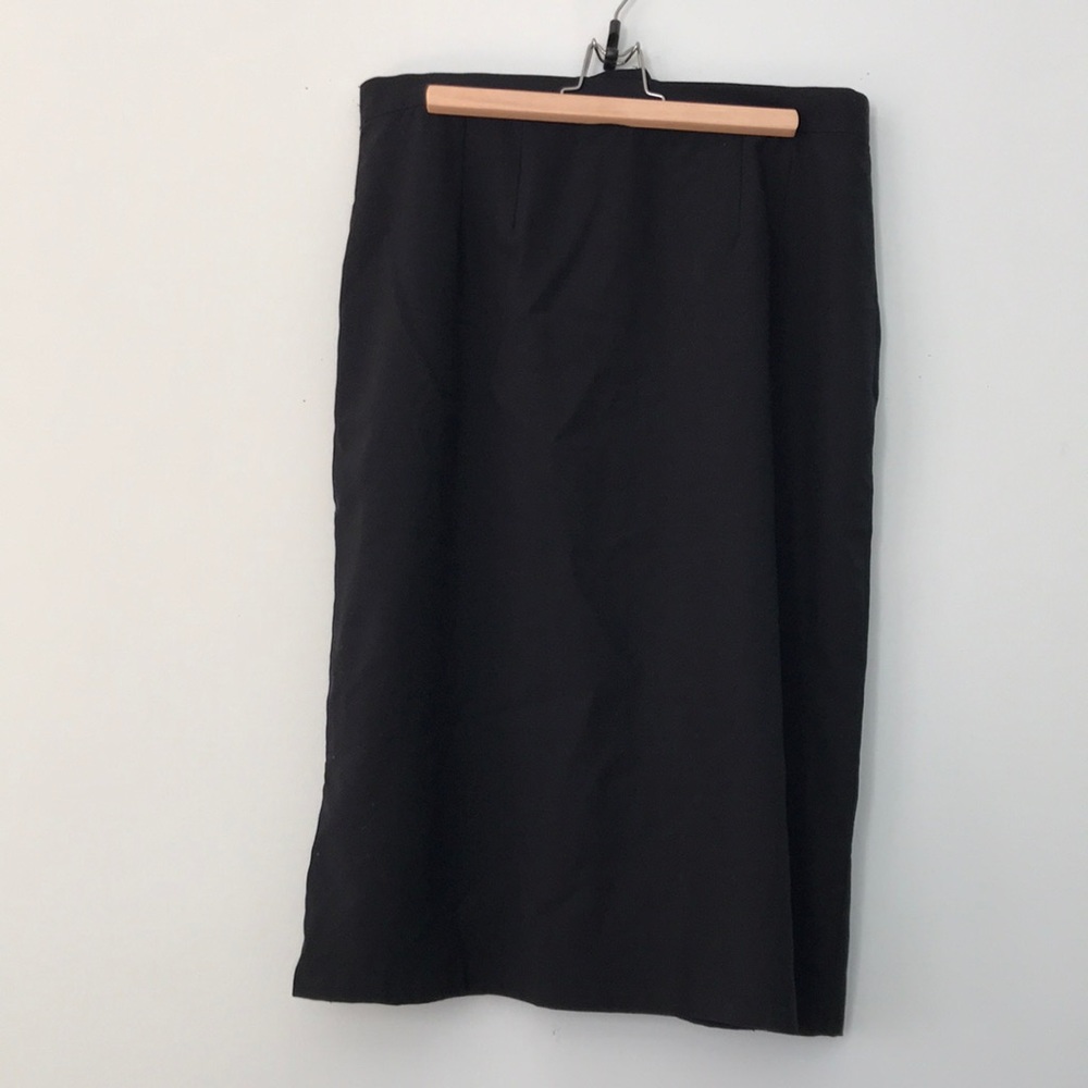 Pencil skirt